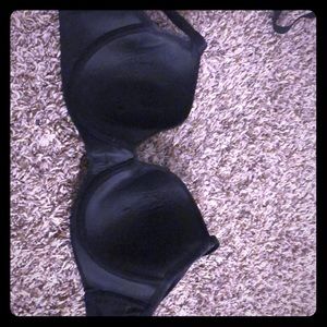 IZOD black bra hardly worn!!!